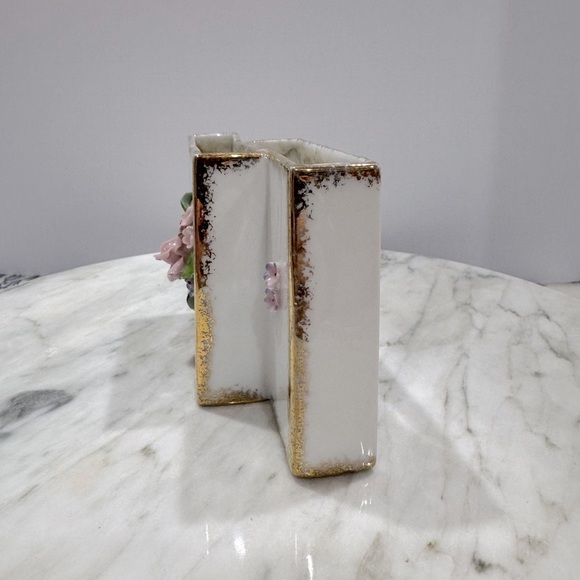 Floral Ceramic mid century planter trinket dish with Gold Trim - Picture 9 of 11